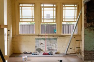 Top Tips for First-Time Home Buyers Searching for a Fixer Upper